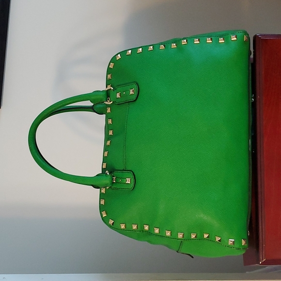 Michael Kors Handbag - Picture 4 of 16